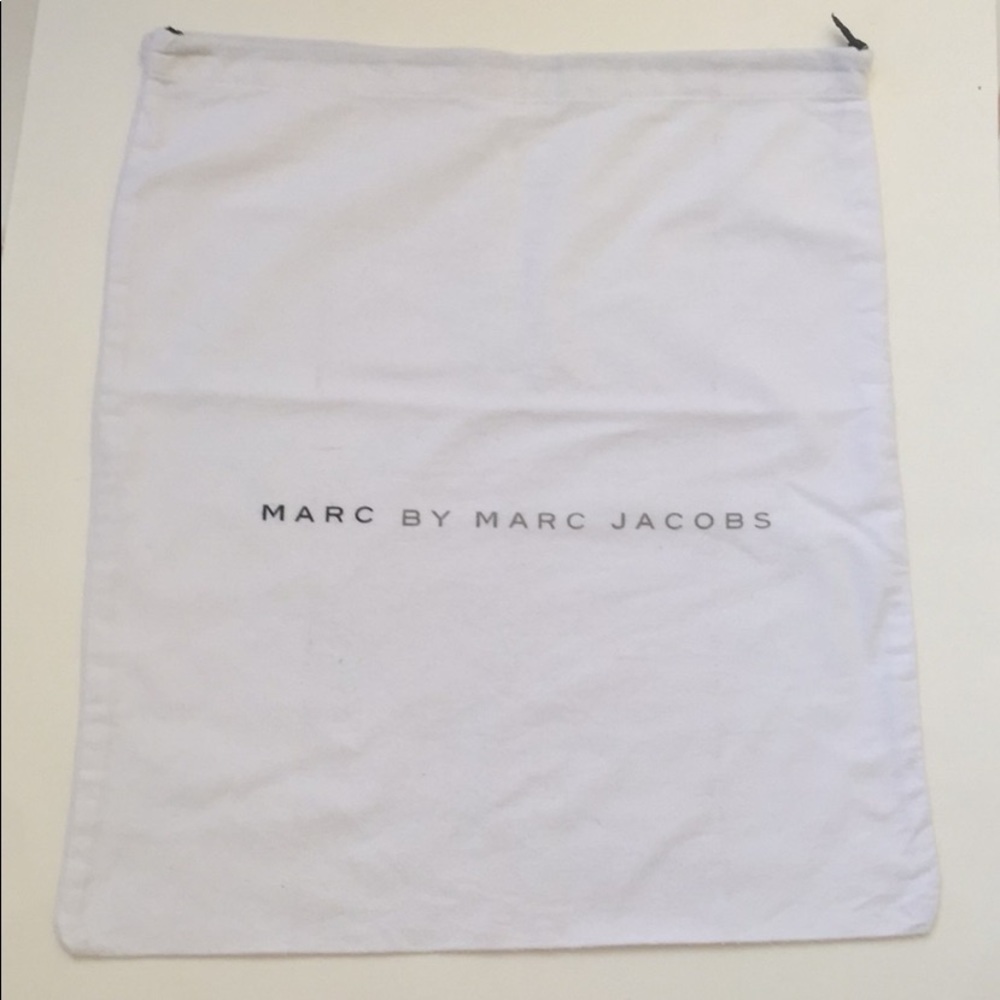 Marc by Marc Jacobs Dust Cover